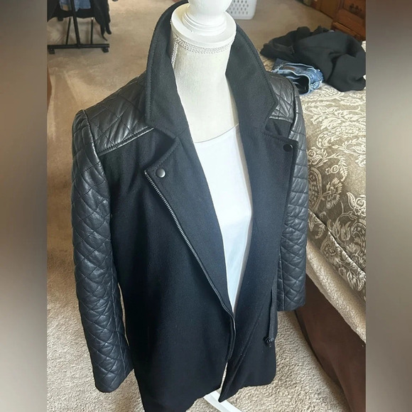 Trouve Quilted Leather Asymmetrical Zip Jacket - Picture 12 of 14